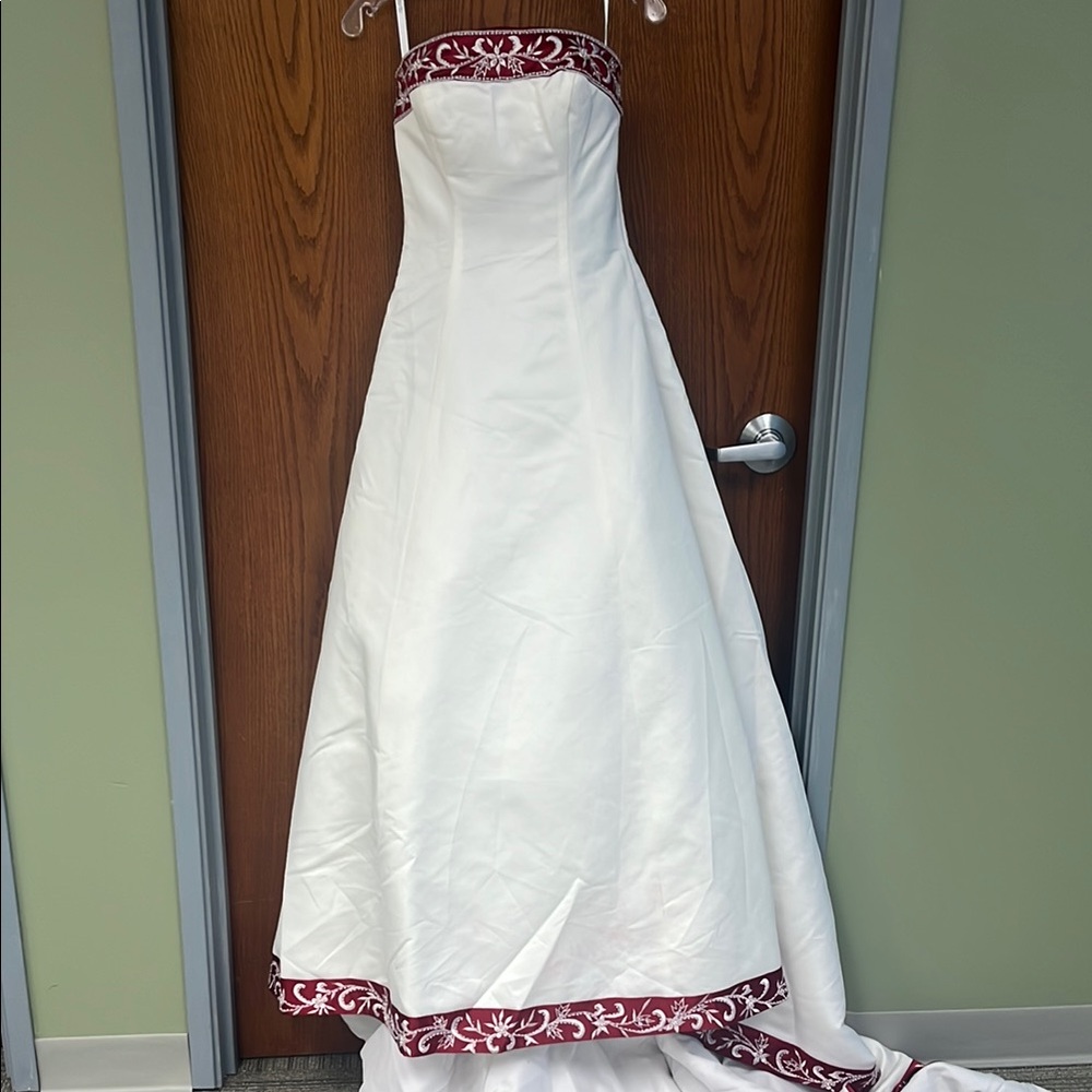 Elegant Strapless Gown with Red Accents